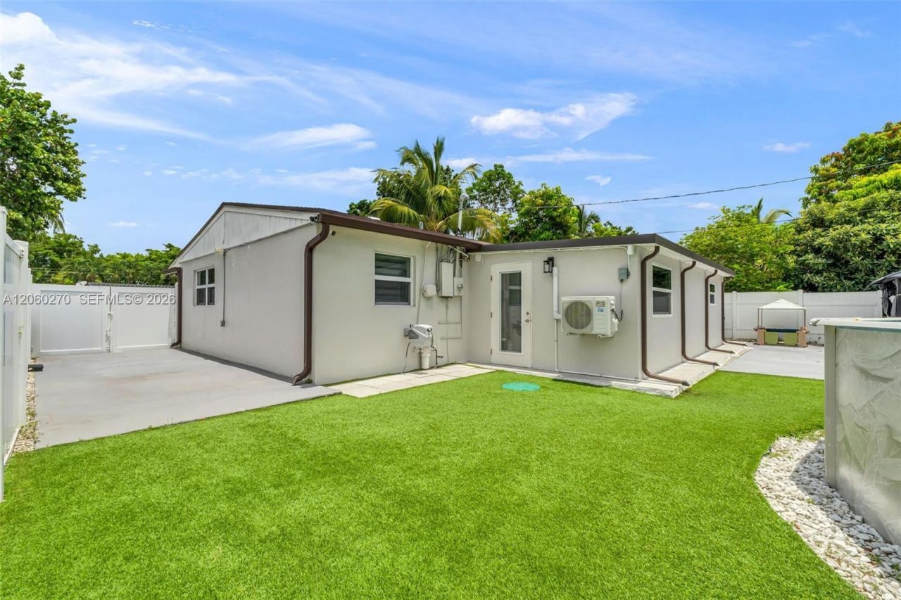 7420 Hope St , Hollywood, FL 33024 Photo