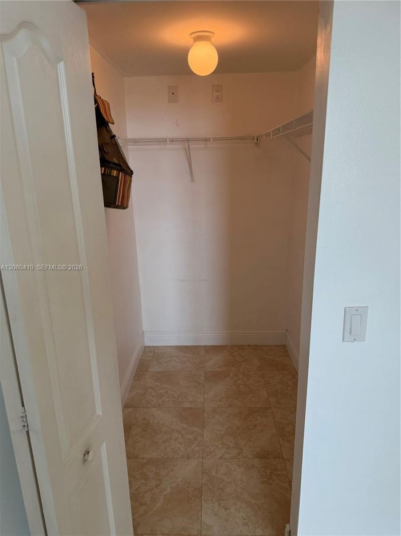 117 NW 42nd Ave , Unit 602, Miami, FL 33126 Photo