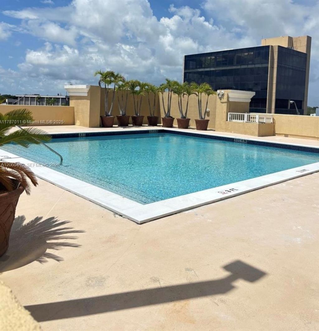 117 NW 42nd Ave , Unit 602, Miami, FL 33126 Photo