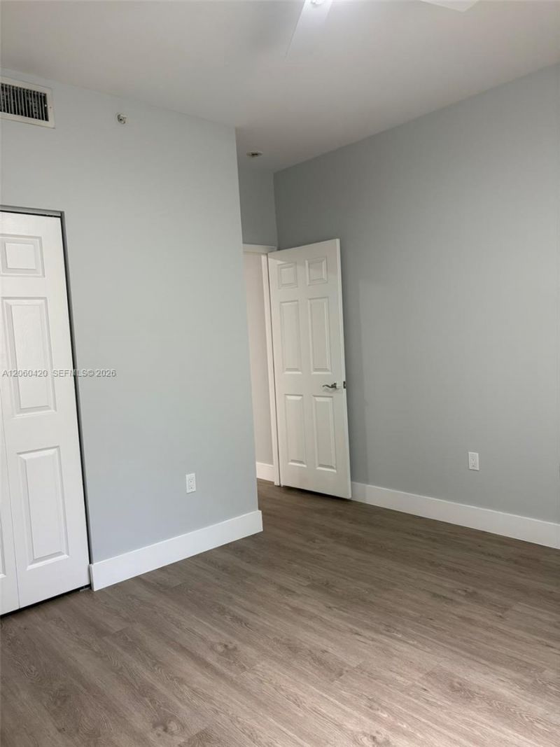 2100 Greenview Shores Blvd , Unit 513, Wellington, FL 33414 Photo
