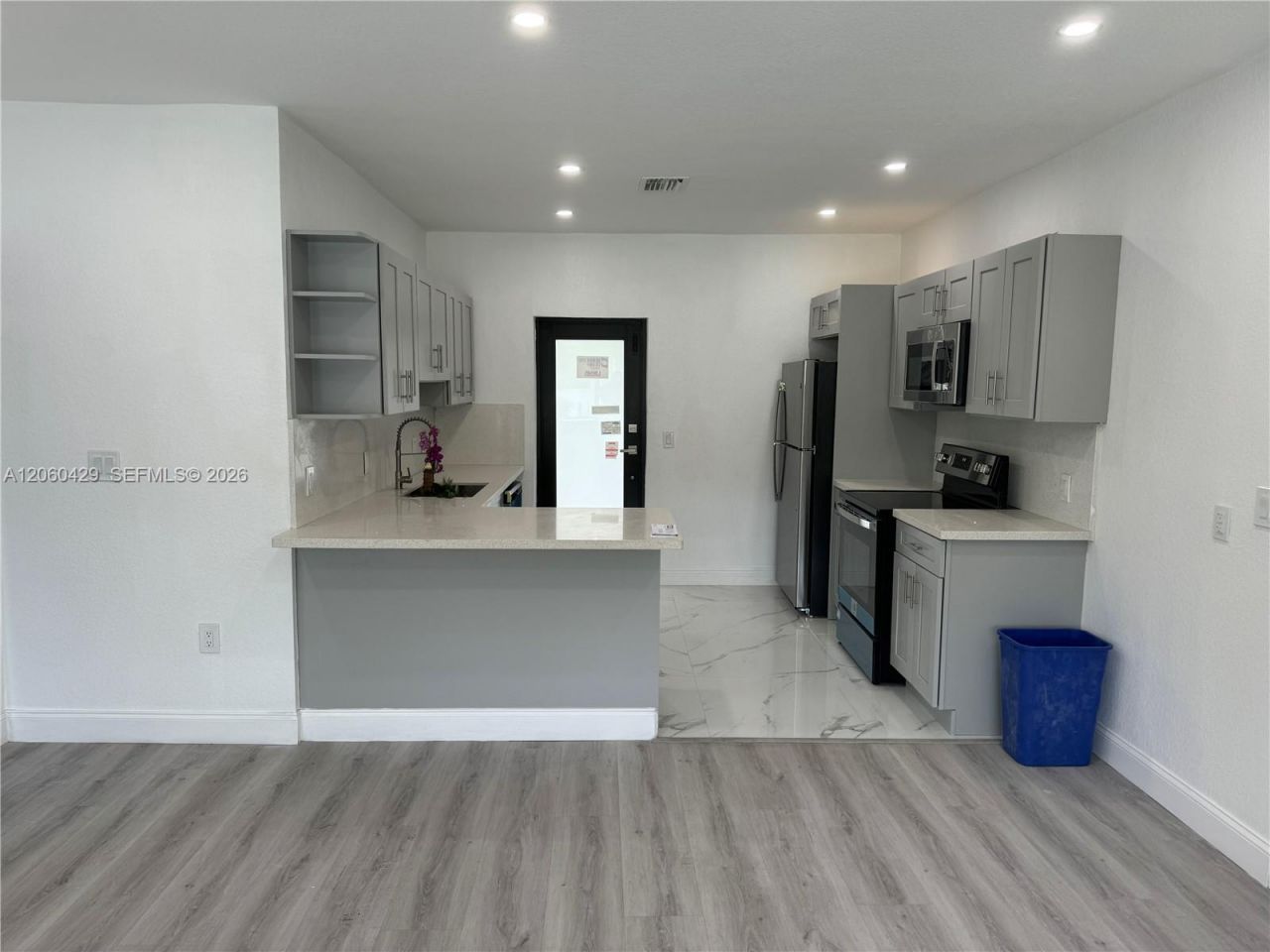 1210 NW 123rd St, North Miami, FL 33167 Photo
