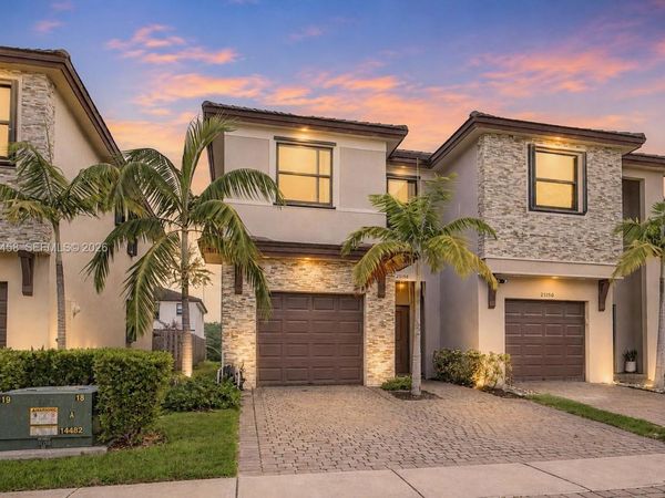 25158 SW 108th Ave , Homestead, FL 33032