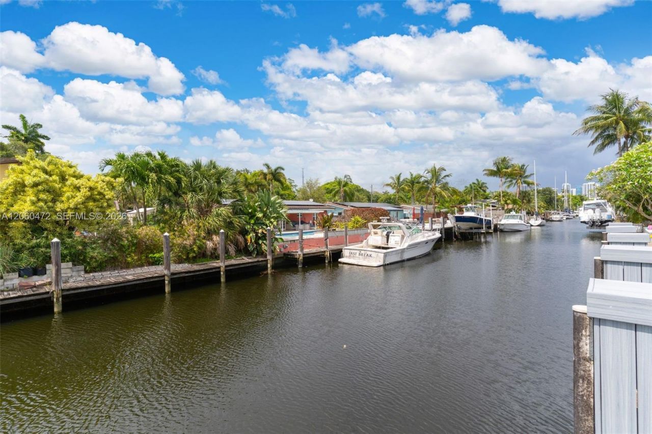 1713 SW 5th St , Fort Lauderdale, FL 33312 Photo