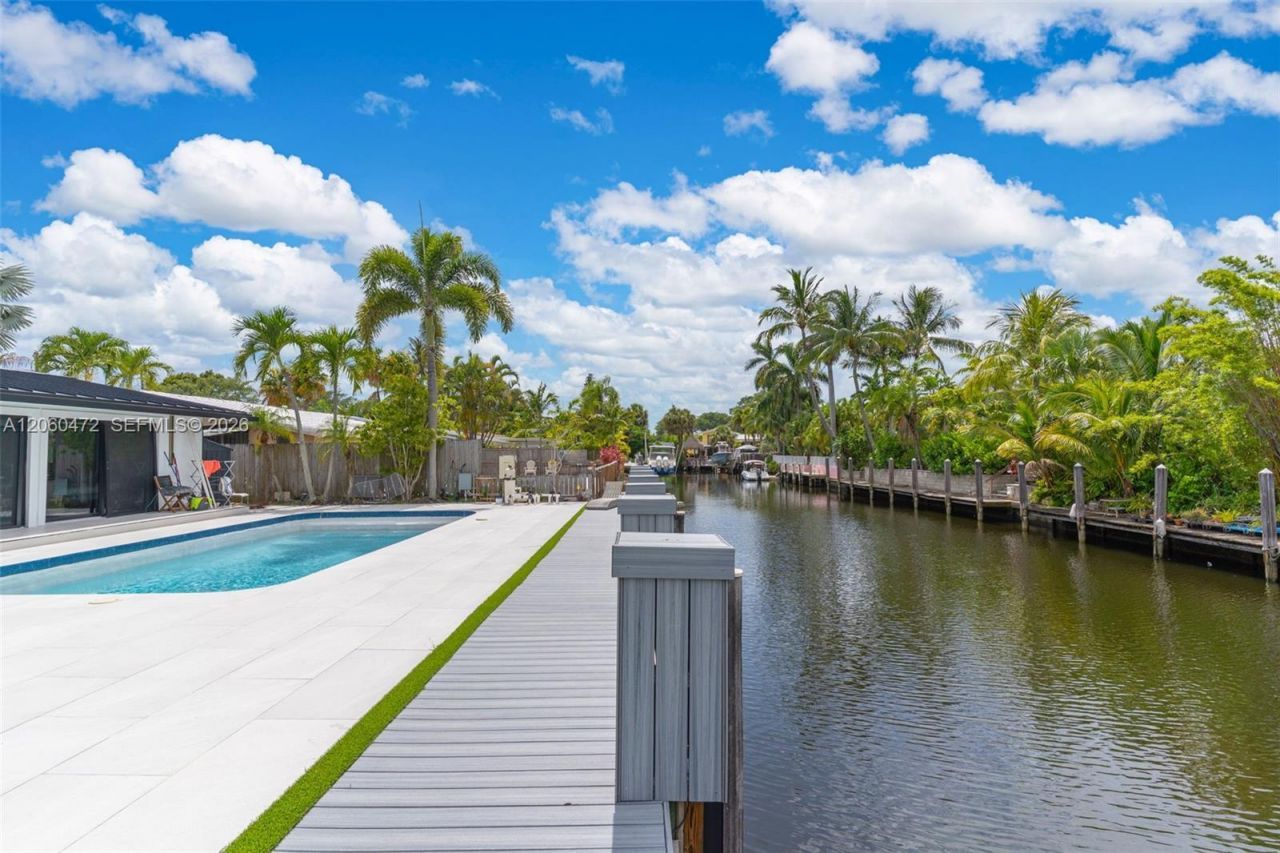 1713 SW 5th St , Fort Lauderdale, FL 33312 Photo
