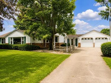 28234 M-60, Cassopolis, MI 49031