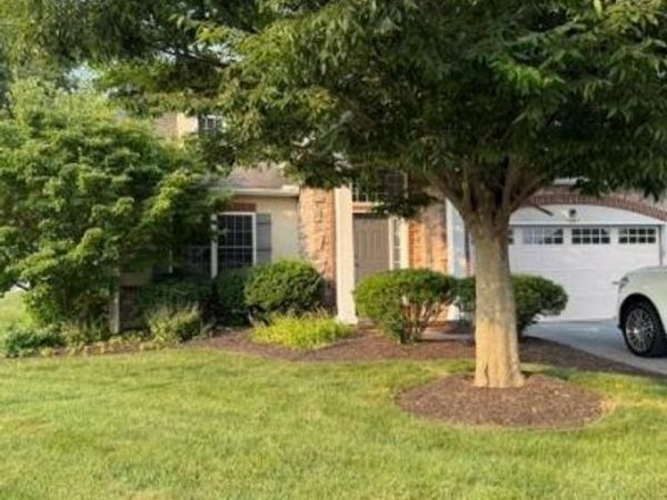 111 VILLAGE DRIVE , LITITZ, PA 17543