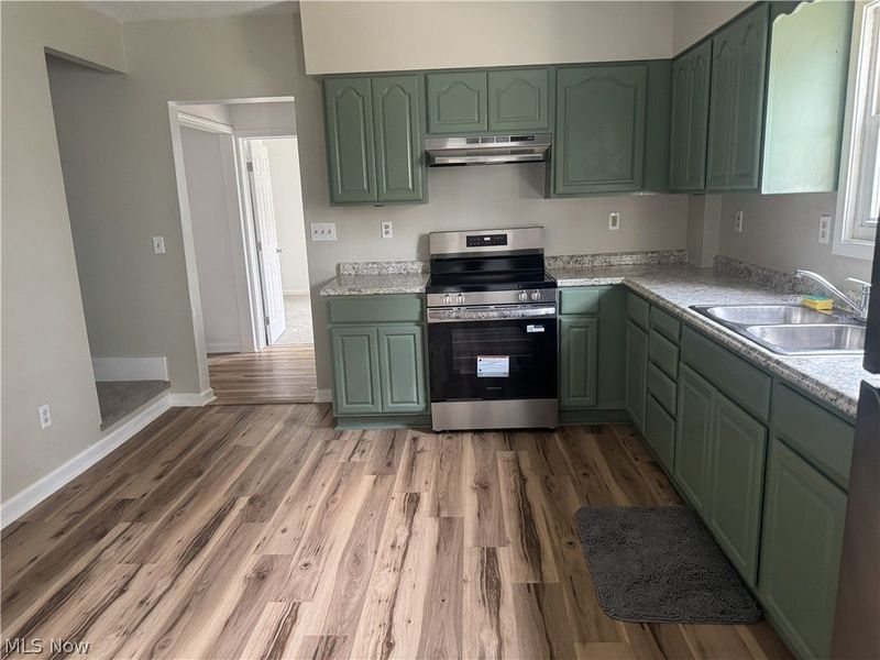 163 19th Street NW, Barberton, OH 44203 Photo 6