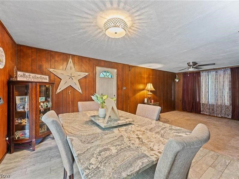 944 Mcdonald Avenue , Mc Donald, OH 44437 Photo 10