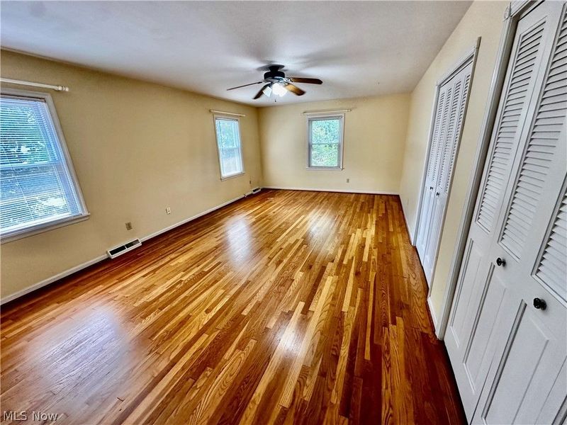 1160 Lisa Ann Drive, Akron, OH 44313 Photo 32