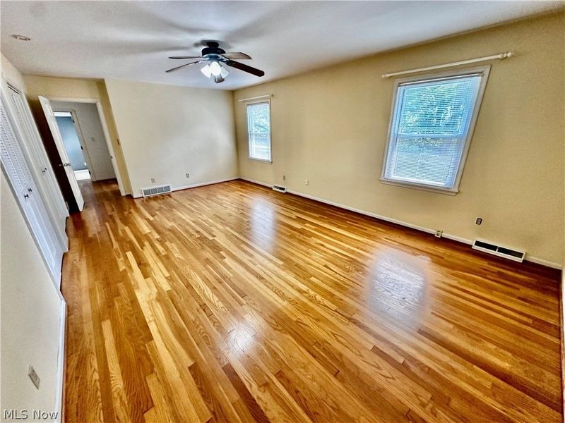 1160 Lisa Ann Drive, Akron, OH 44313 Photo 34