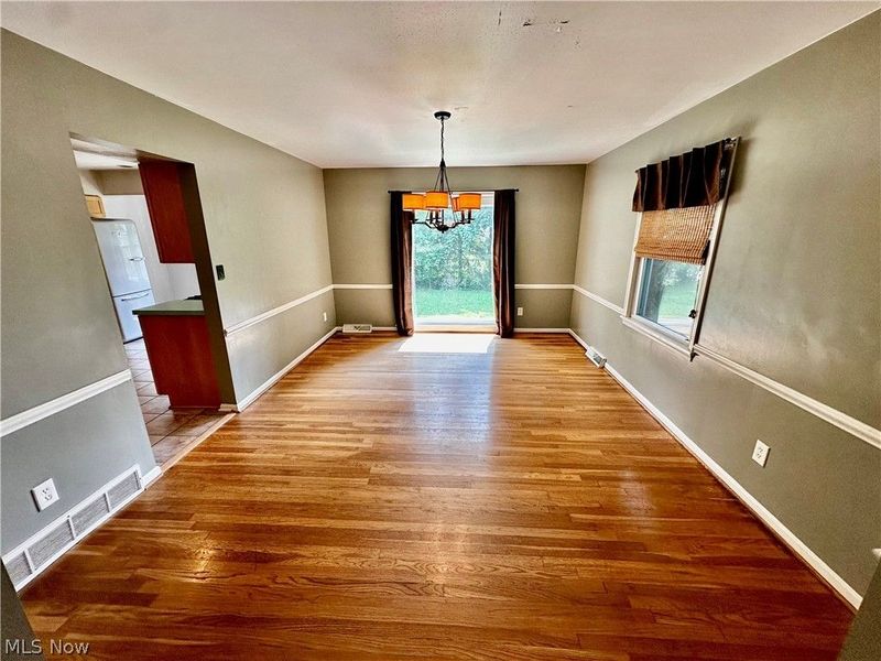 1160 Lisa Ann Drive, Akron, OH 44313 Photo 9