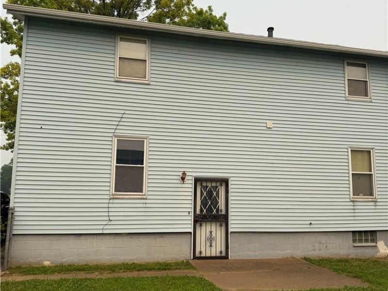 3036 Charles Carr Place, Cleveland, OH 44104 Photo 3
