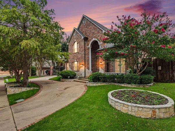 195 Chaucer Court , Coppell, TX 75019
