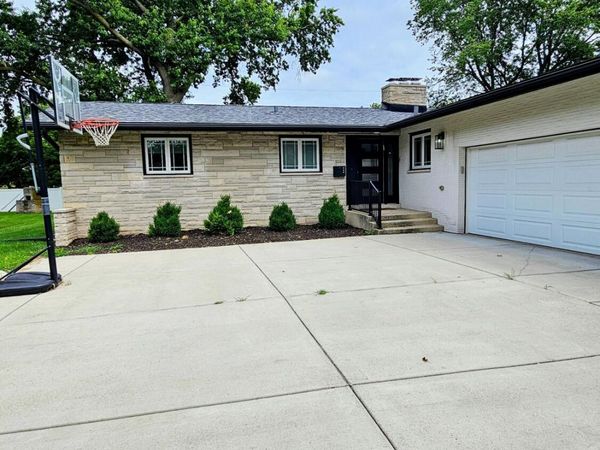 1411 Kraft Drive , Munster, IN 46321