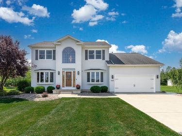2540 Whitehaven Road, Grand Island, NY 14072