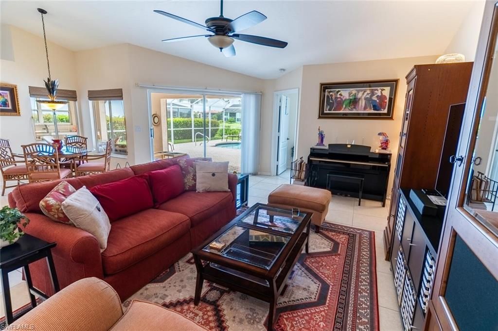 458 Countryside Dr, Naples, FL 34104 Photo
