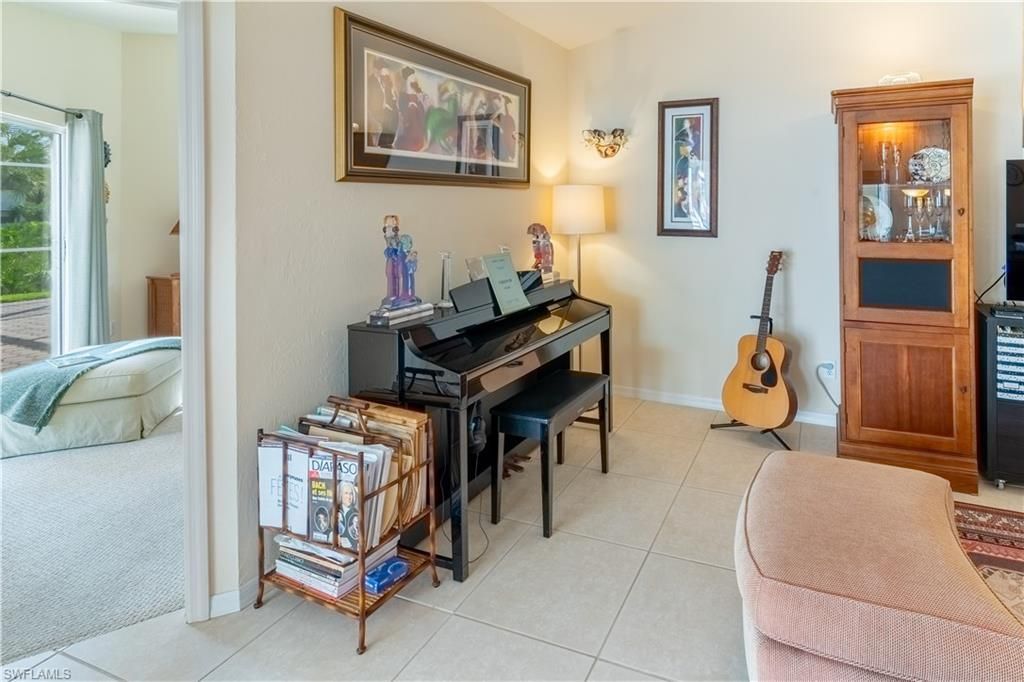 458 Countryside Dr, Naples, FL 34104 Photo