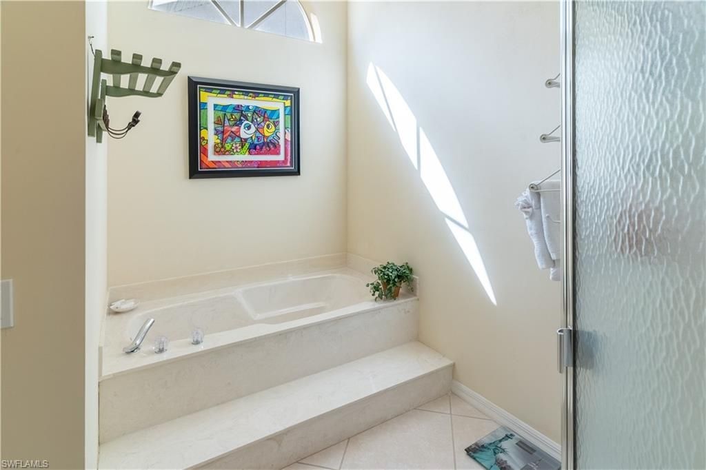 458 Countryside Dr, Naples, FL 34104 Photo