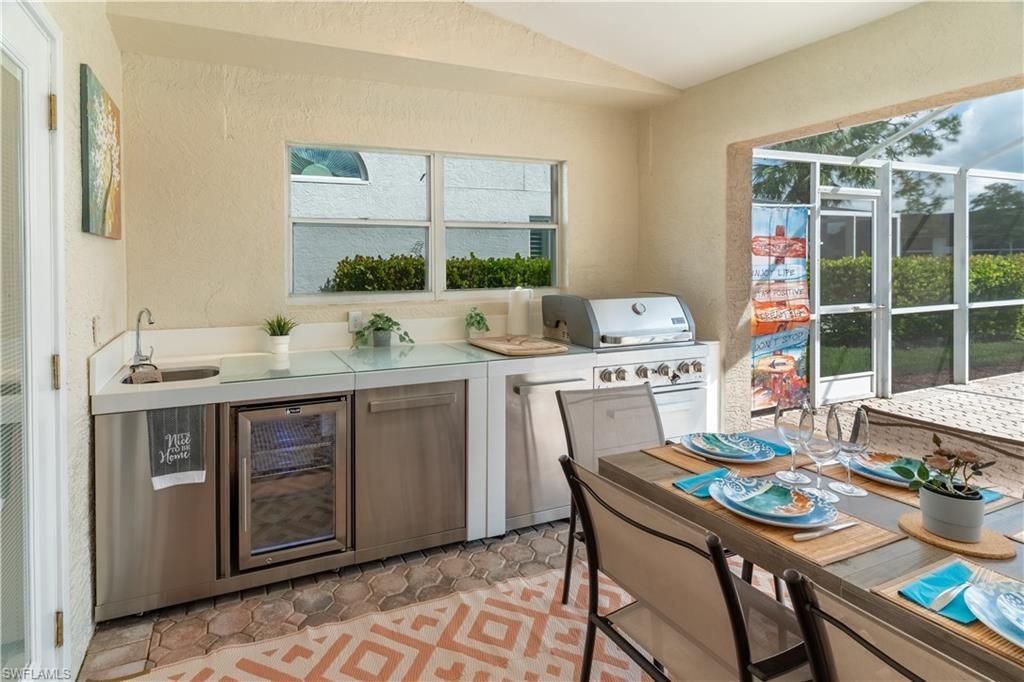 458 Countryside Dr, Naples, FL 34104 Photo