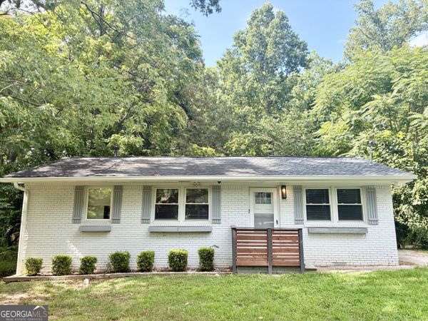 3561 NW Fairburn Place NW, Atlanta, GA 30331