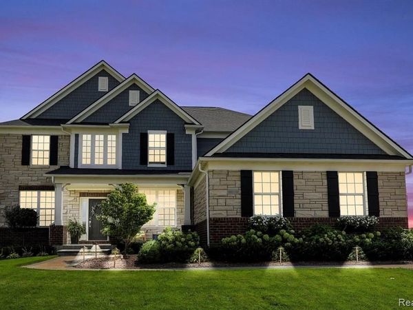 22222 Poppi Court , Lyon Twp, MI 48178
