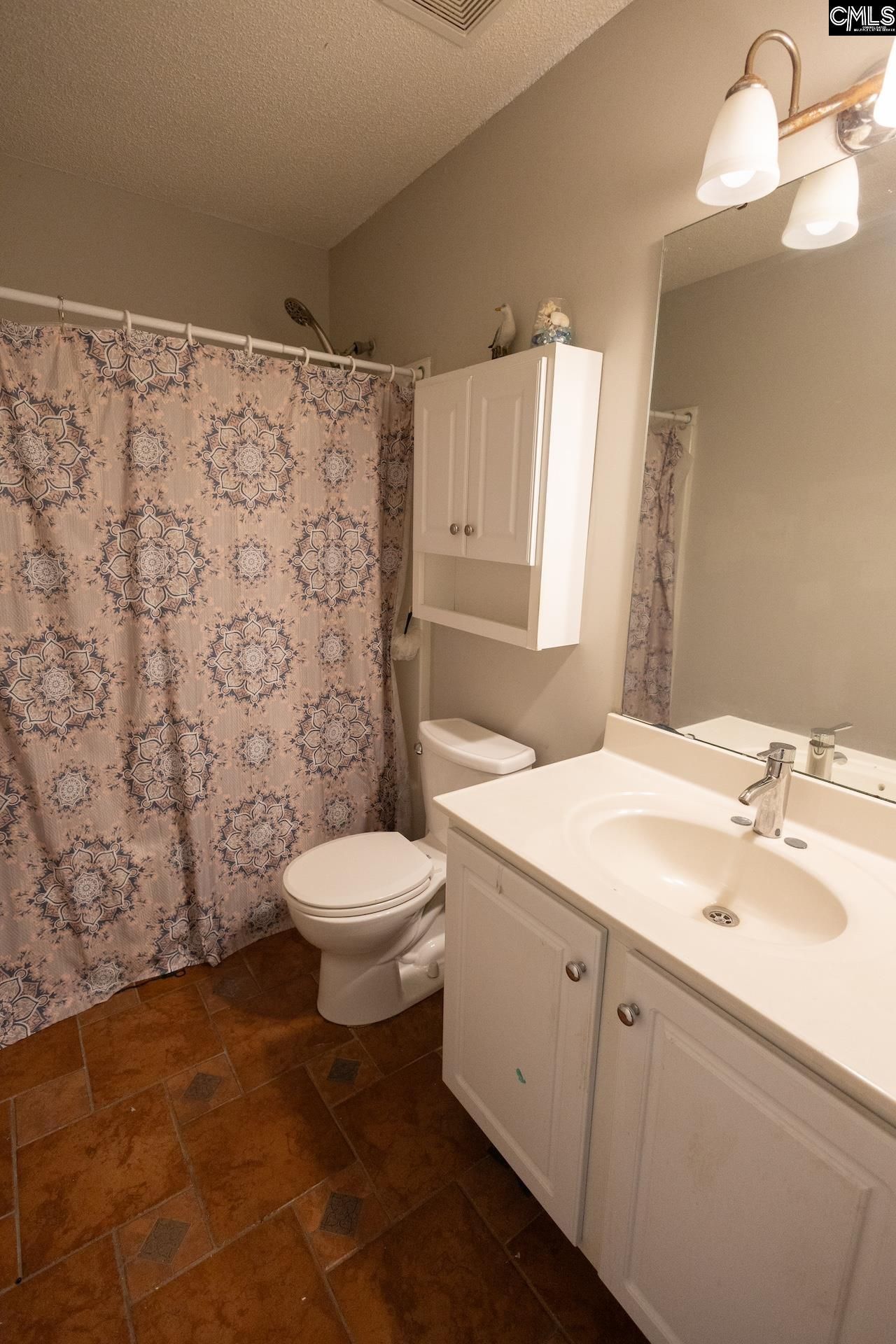 212 Lothrop Hill Road  Photo 21