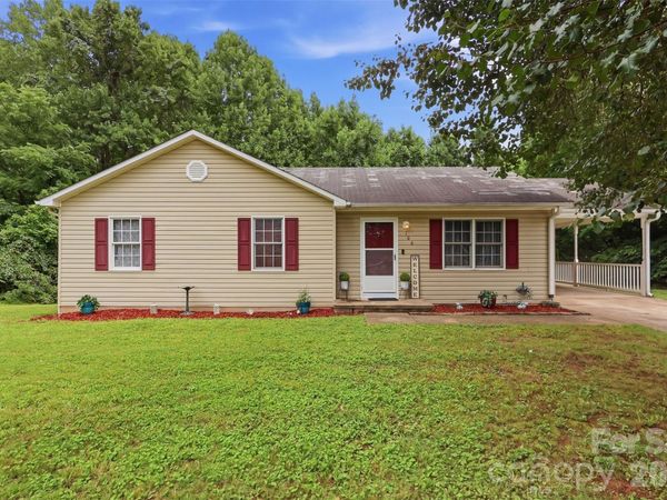 106 N Arlington Avenue , Jonesville, NC 28642