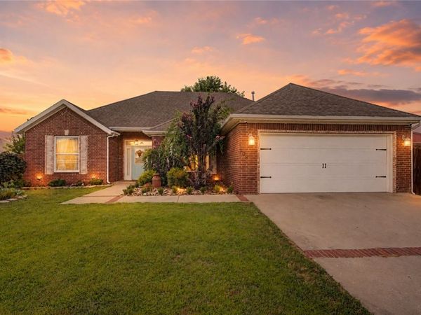 203 Blair Circle , Pea Ridge, AR 72751