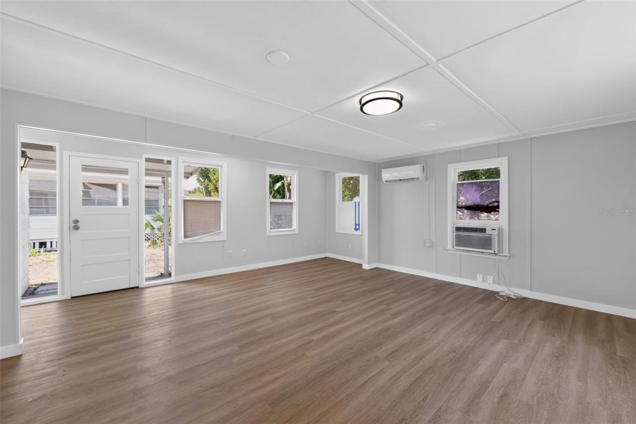 2233 11th Avenue W, Bradenton, FL 34205 Photo