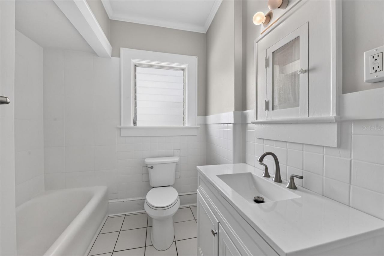 2233 11th Avenue W, Bradenton, FL 34205 Photo