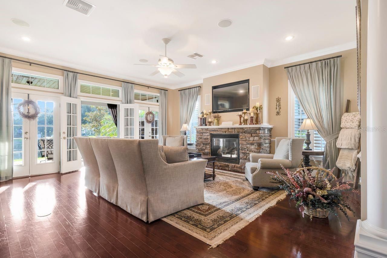 29737 Chapel Park Drive, Wesley Chapel, FL 33543 Photo
