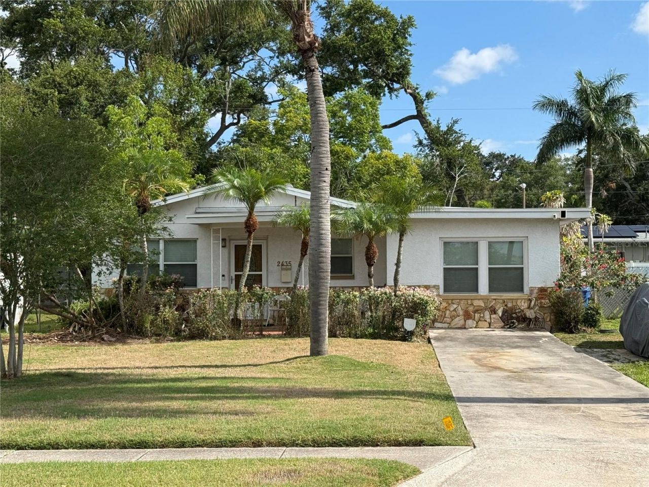 2435 26th Avenue S, Saint Petersburg, FL 33712 Main Photo