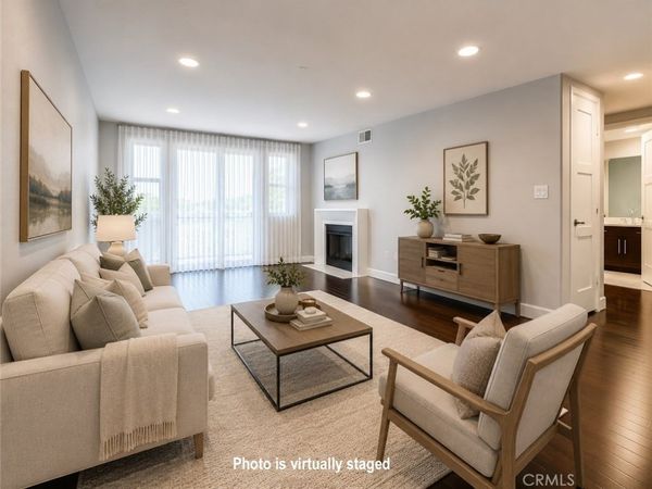 14412 Killion Street, Unit 310, Sherman Oaks, CA 91401