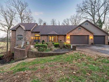 11 Hilltop Drive, Owensboro, KY 42303