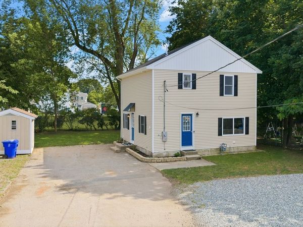 27-R Monroe St, Taunton, MA 02780