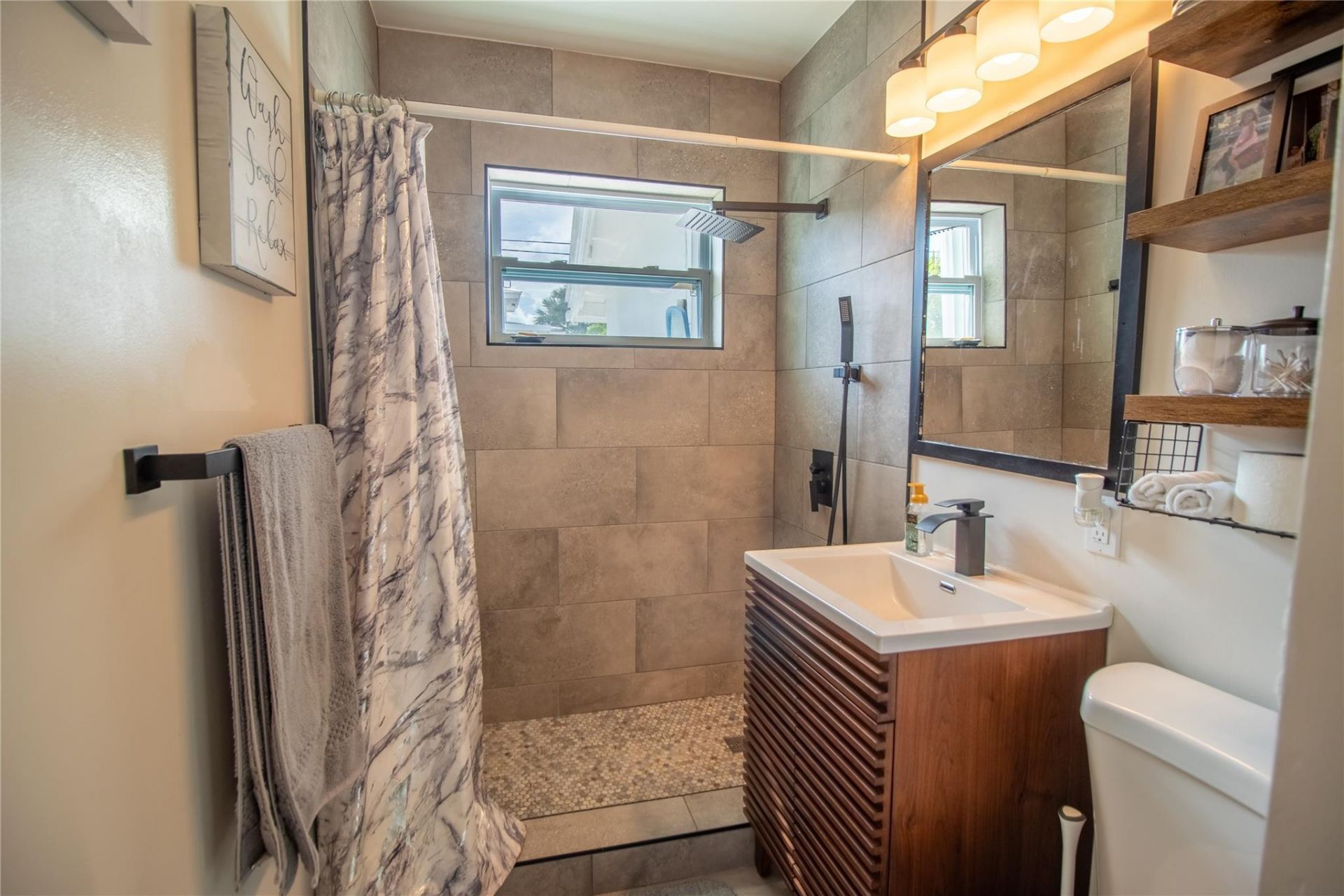 925 SE 14th Avenue, Deerfield Beach, FL 33441 Photo