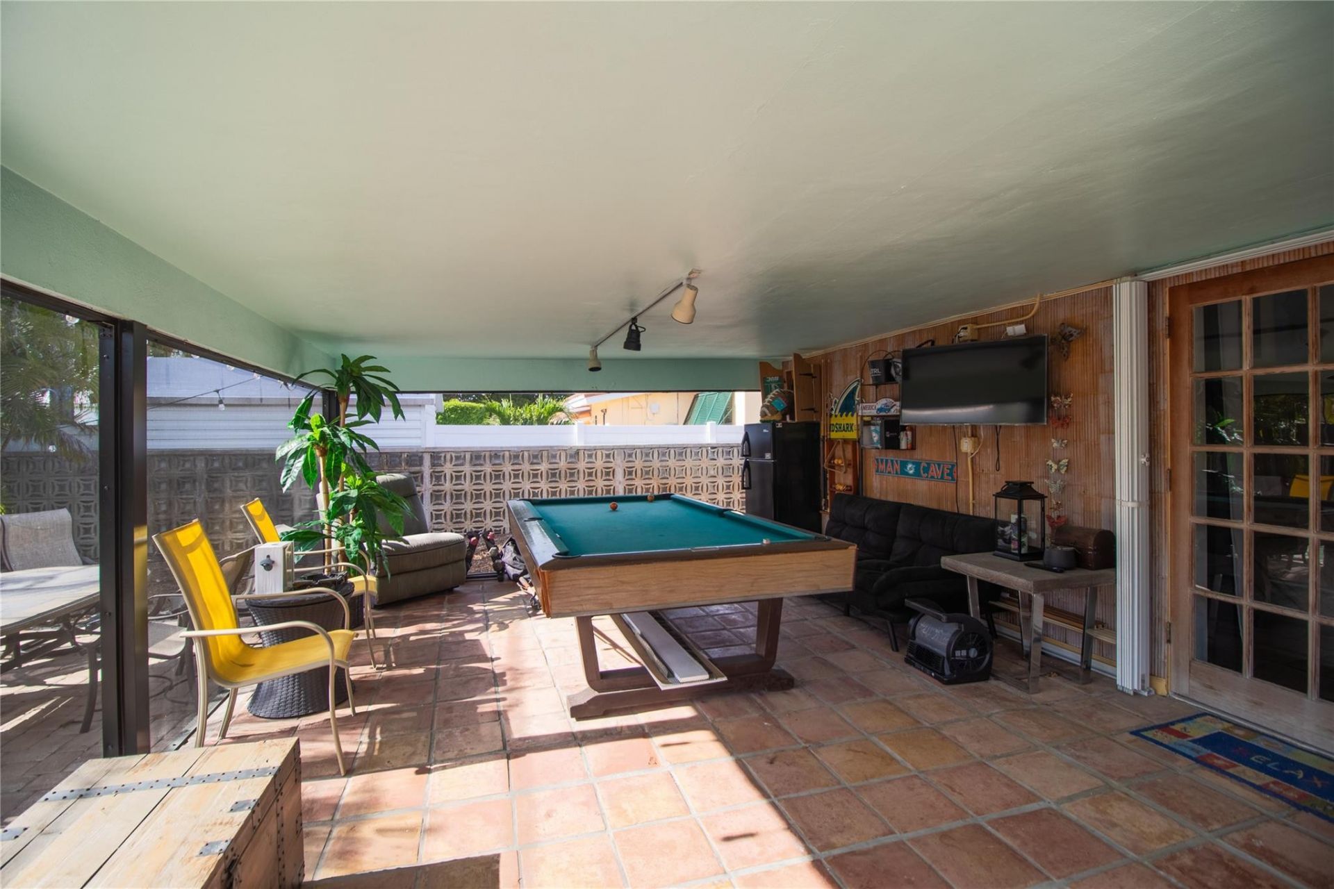 925 SE 14th Avenue, Deerfield Beach, FL 33441 Photo