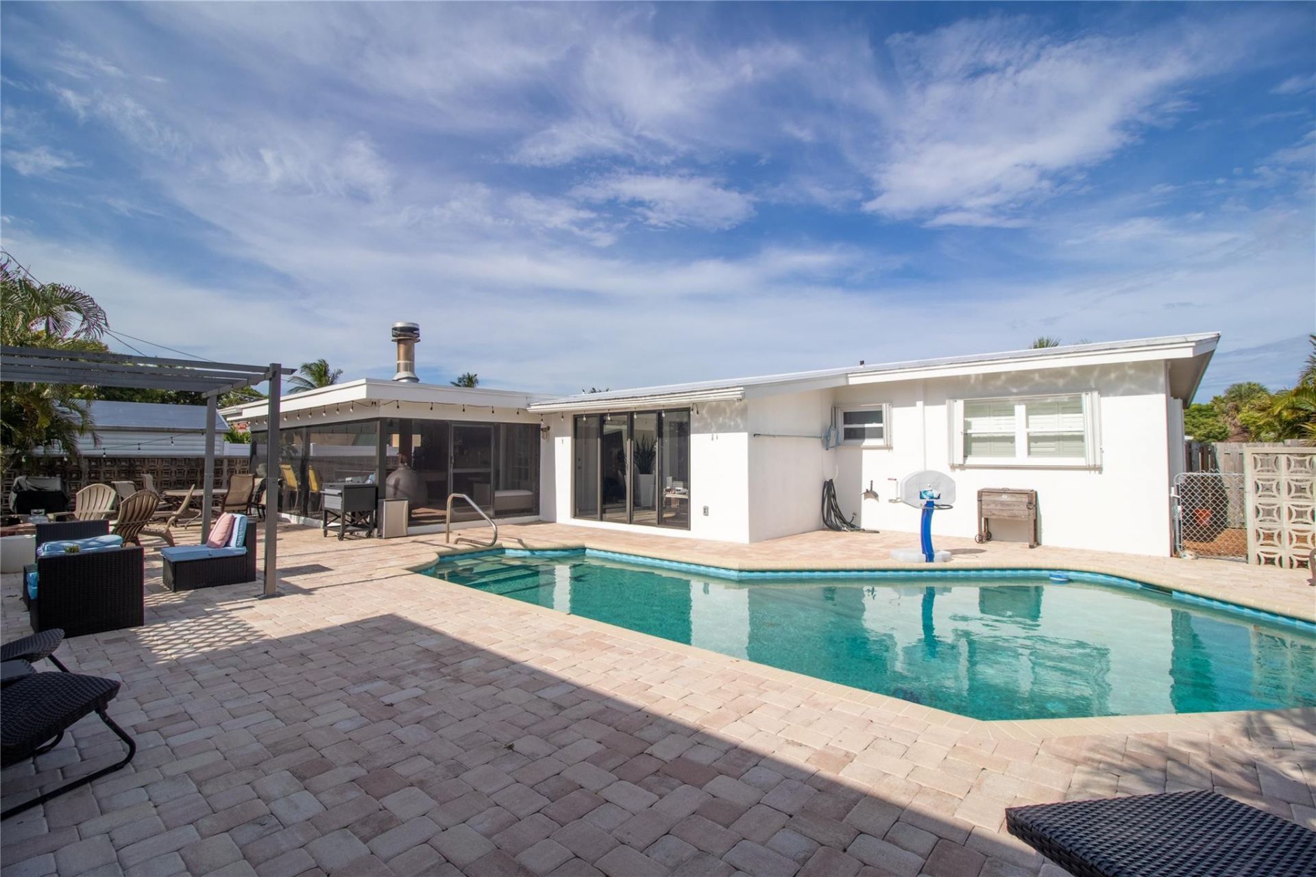 925 SE 14th Avenue, Deerfield Beach, FL 33441 Photo