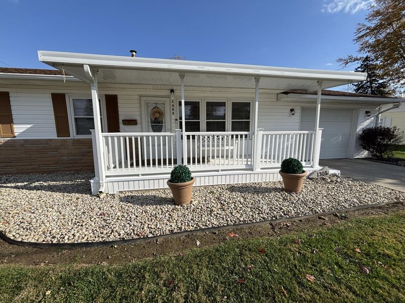 1305 Wright Street, Bellefontaine, OH 43311 Photo 3
