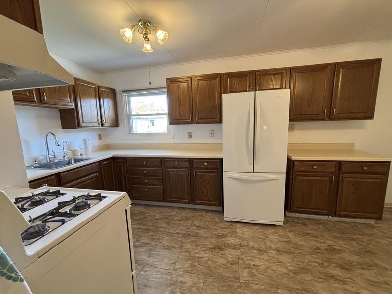 1305 Wright Street, Bellefontaine, OH 43311 Photo 9