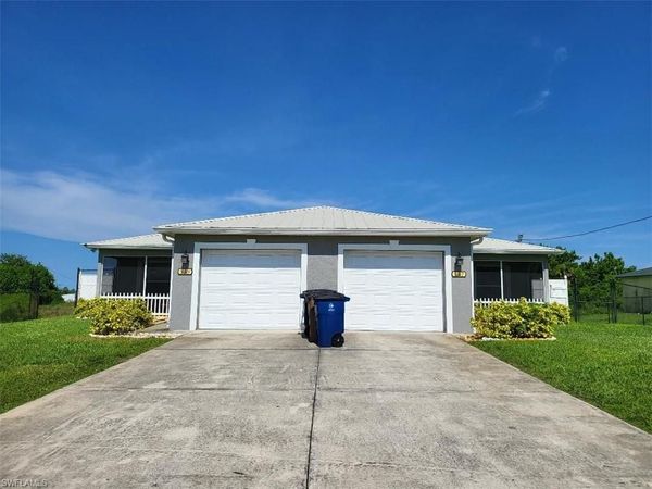 537/539 Alabama RD S, LEHIGH ACRES, FL 33974