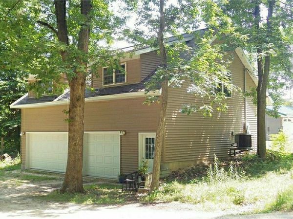 26238 213 Street, Delhi, IA 52223