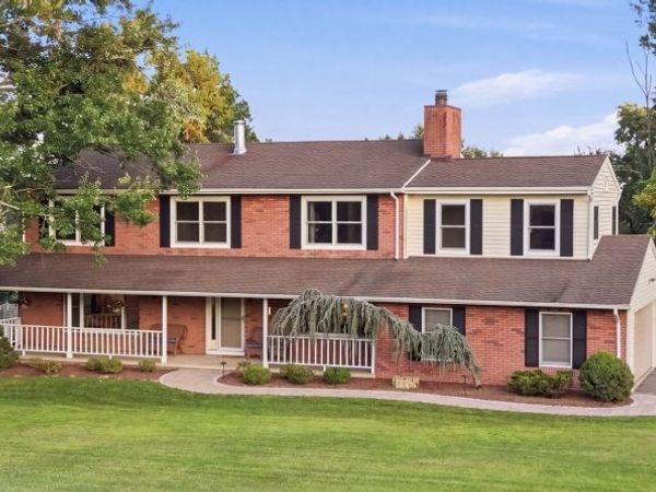 17 Dogwood Dr, Delaware, NJ 08822
