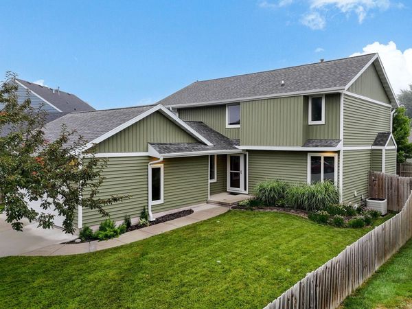 2516 White Oak Drive, Ames, IA 50014