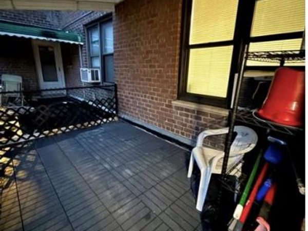 7261 Shore Road , Unit 1R, Brooklyn, NY 11209