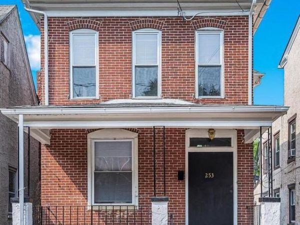 253 BEECH STREET , POTTSTOWN, PA 19464