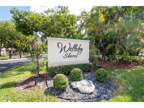 9814 Nob Hill Ct , Unit 9814, Sunrise, FL 33351