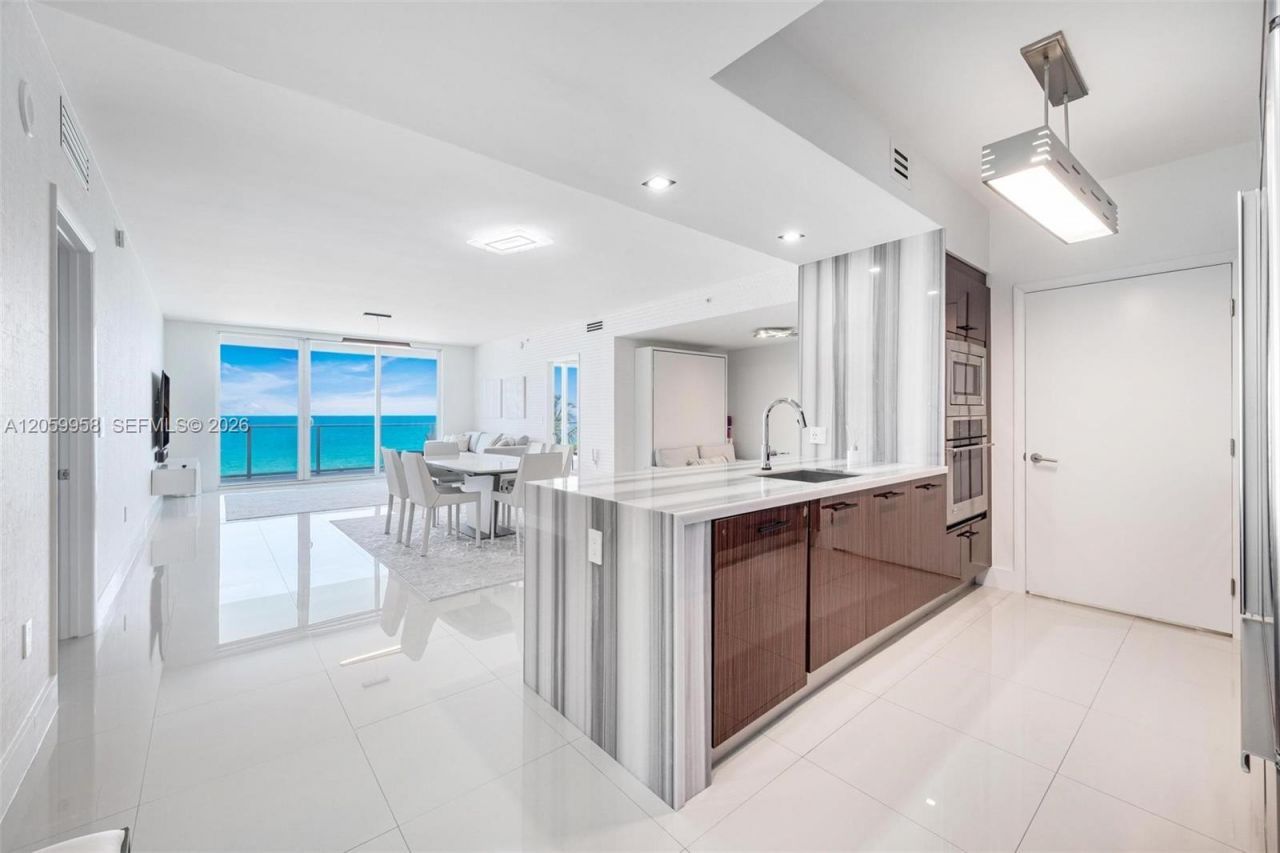 3951 S Ocean Dr , Unit 402, Hollywood, FL 33019 Photo