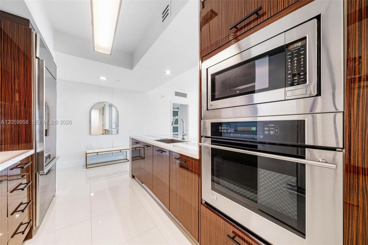 3951 S Ocean Dr , Unit 402, Hollywood, FL 33019 Photo