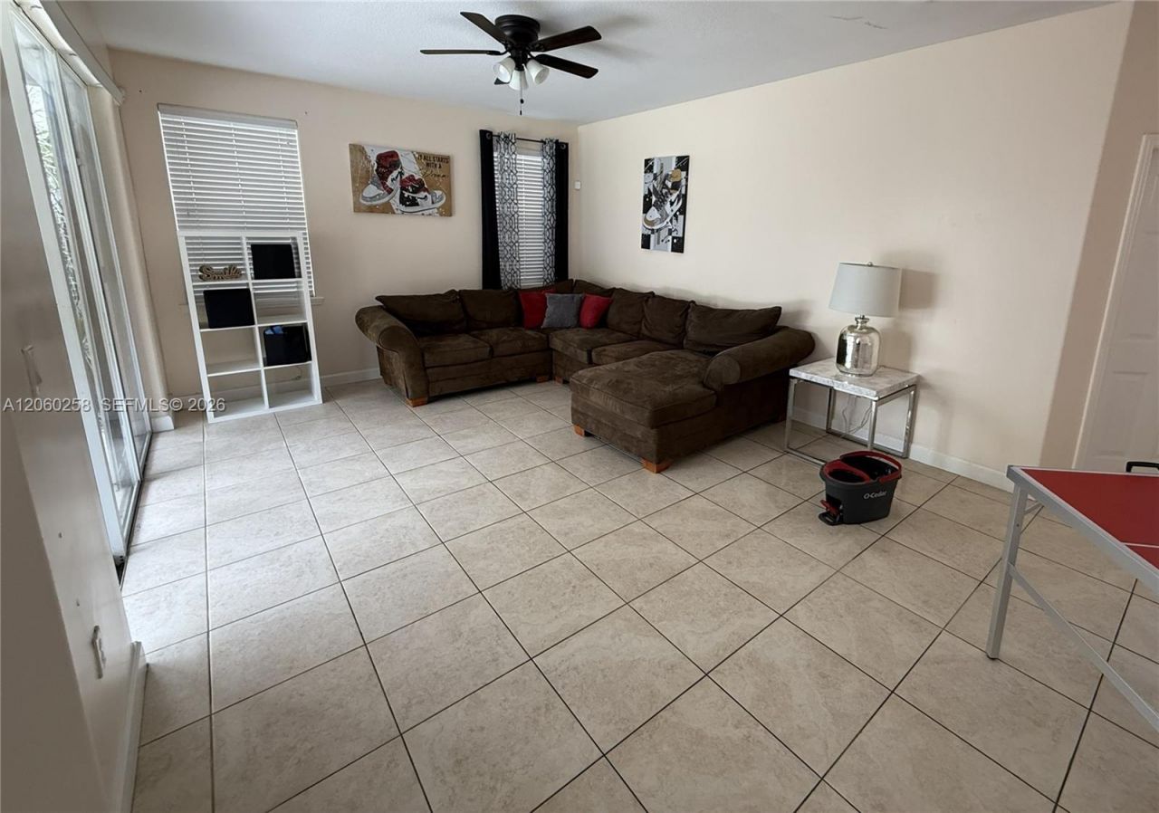 13966 SW 155th St , Miami, FL 33177 Photo